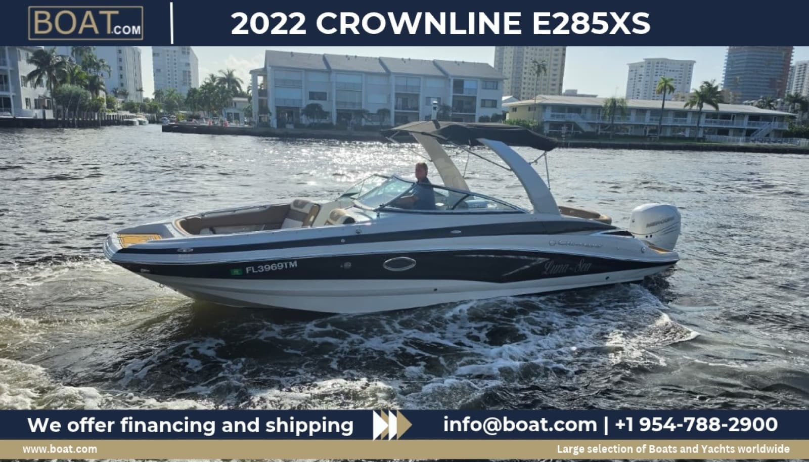 2022 Crownline  - Photo 1