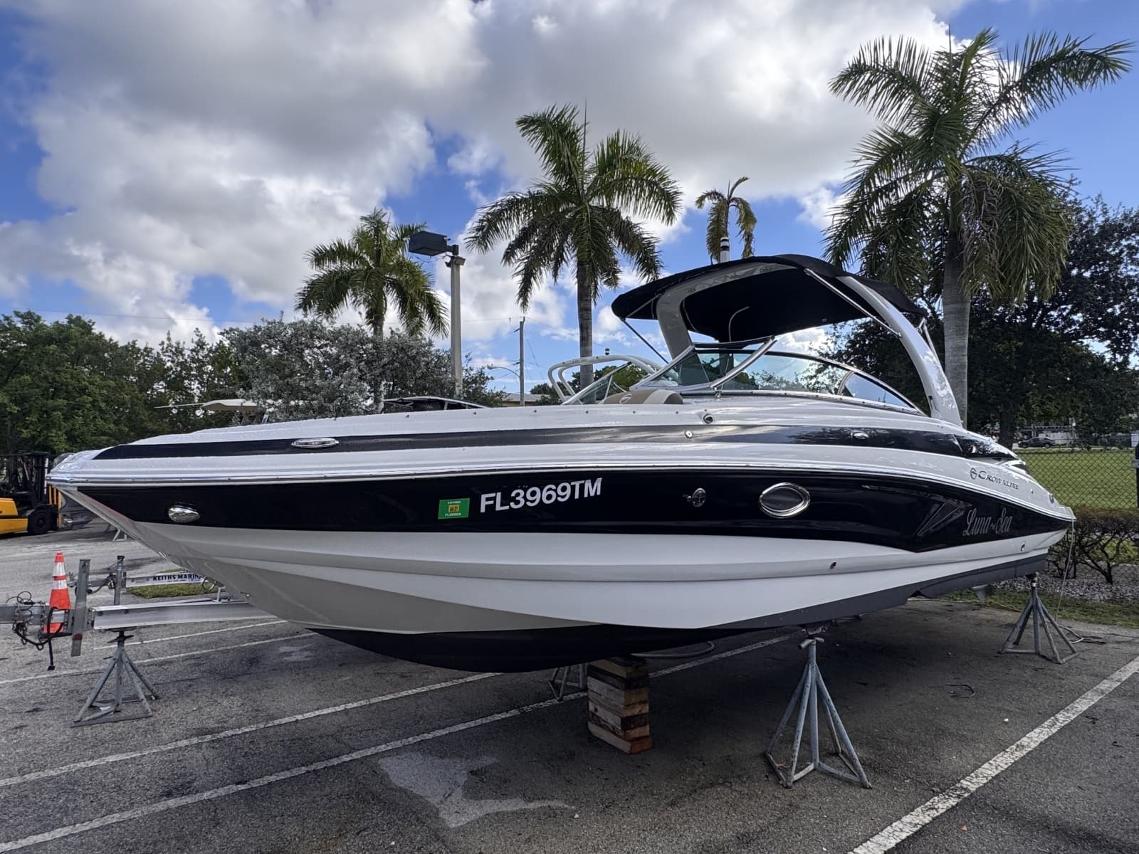 2022 Crownline  - Photo 2
