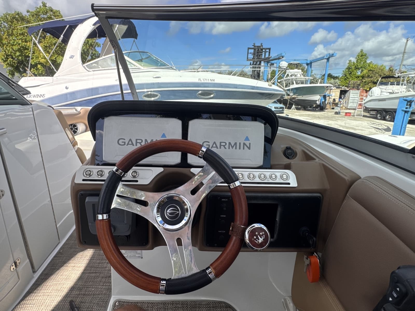 2022 Crownline  - Photo 13