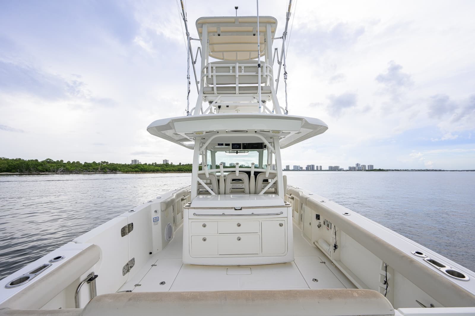 2018 Boston Whaler 380 Outrage - Photo 25
