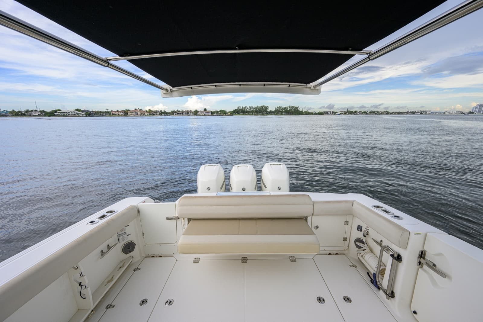 2018 Boston Whaler 380 Outrage - Photo 5