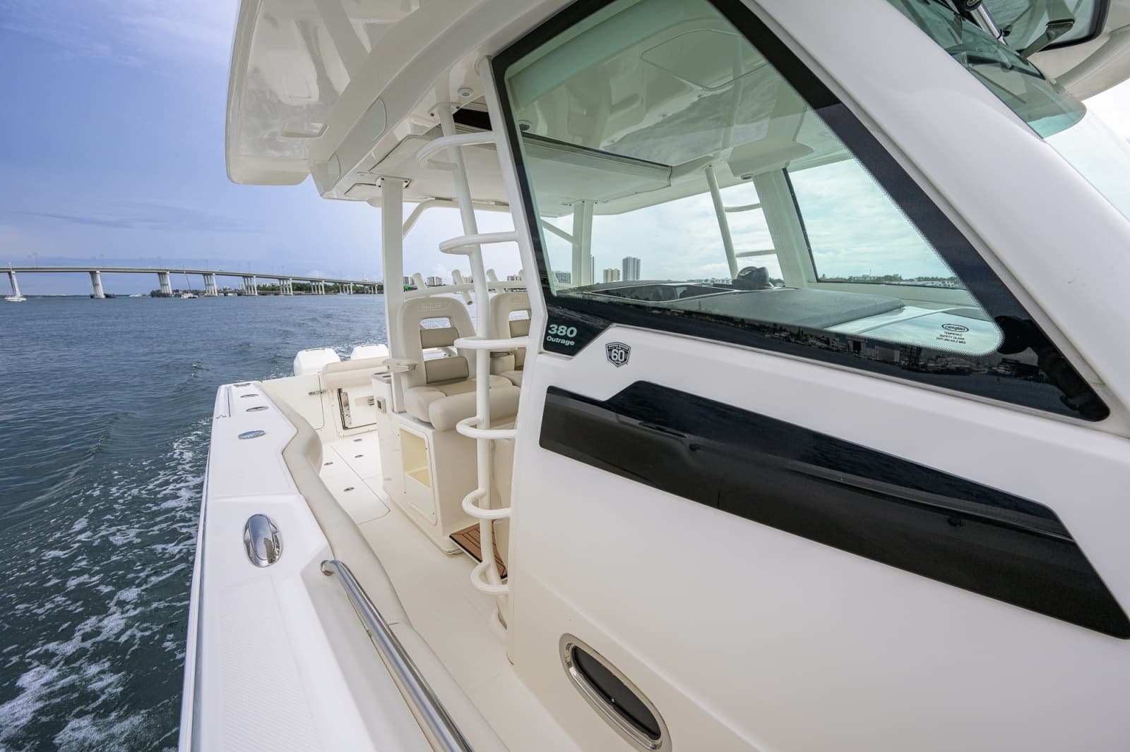 2018 Boston Whaler 380 Outrage - Photo 12