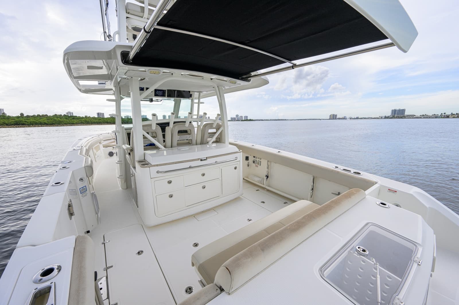 2018 Boston Whaler 380 Outrage - Photo 23