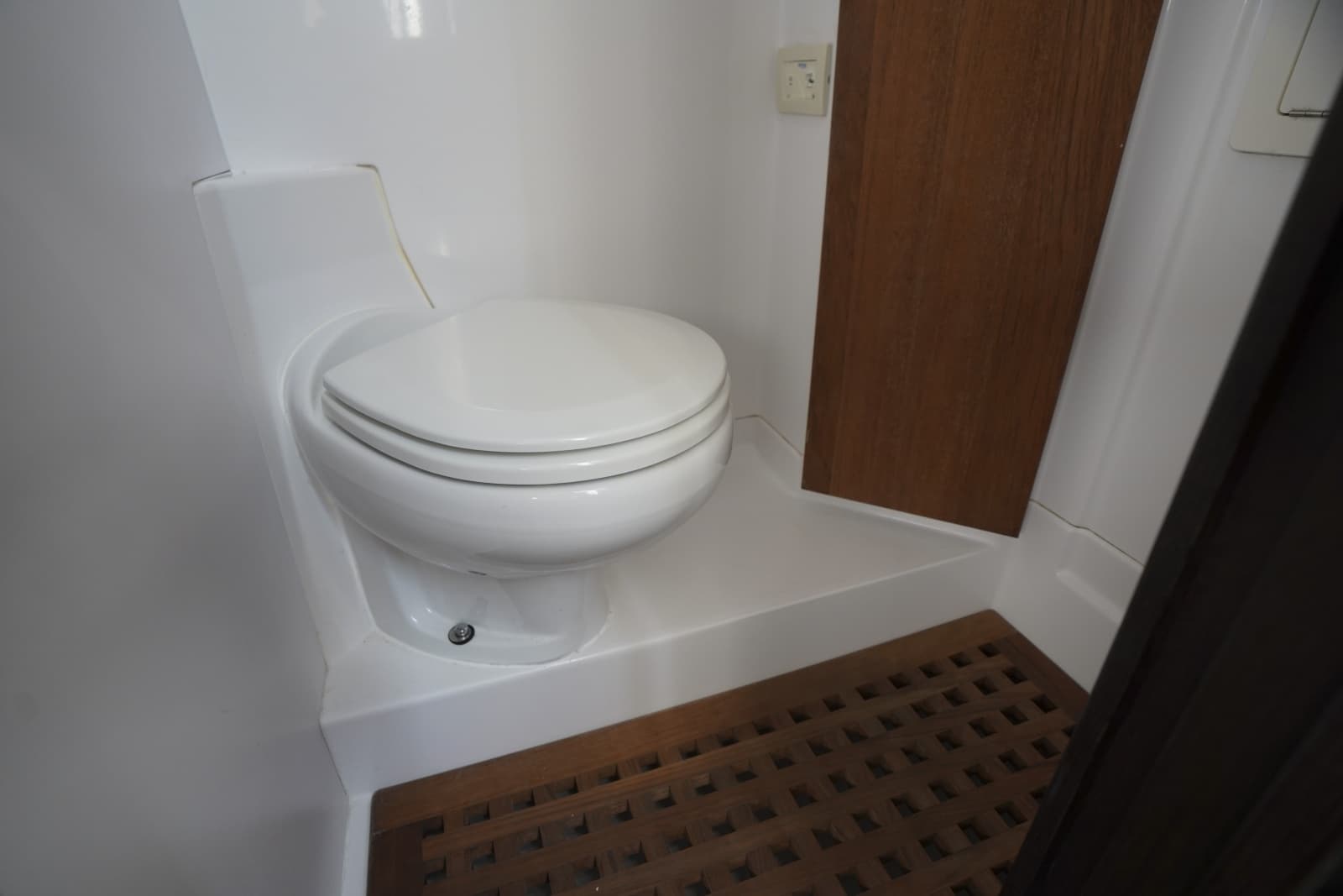 2021 Jupiter 43 SF - Photo 66
