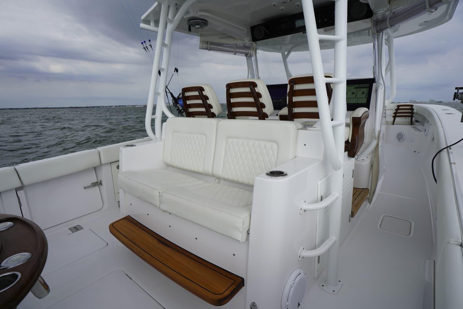 2021 Jupiter 43 SF - Photo 27