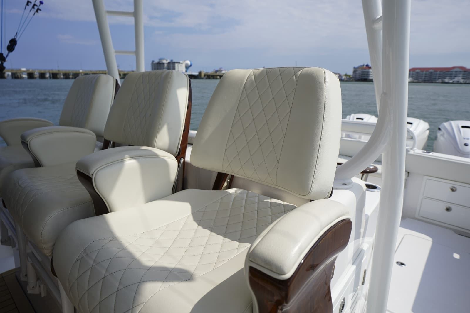 2021 Jupiter 43 SF - Photo 24