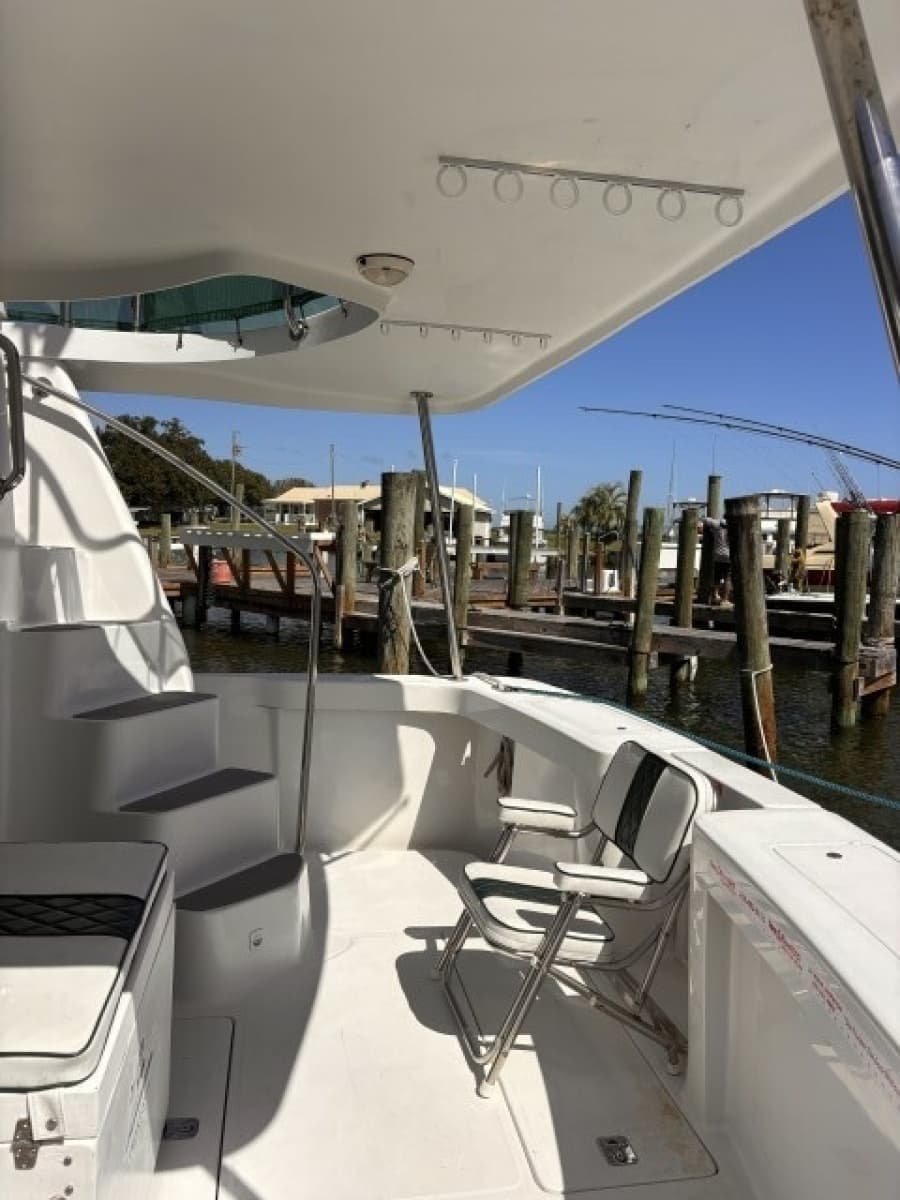 2002 Mainship 390 - Photo 6