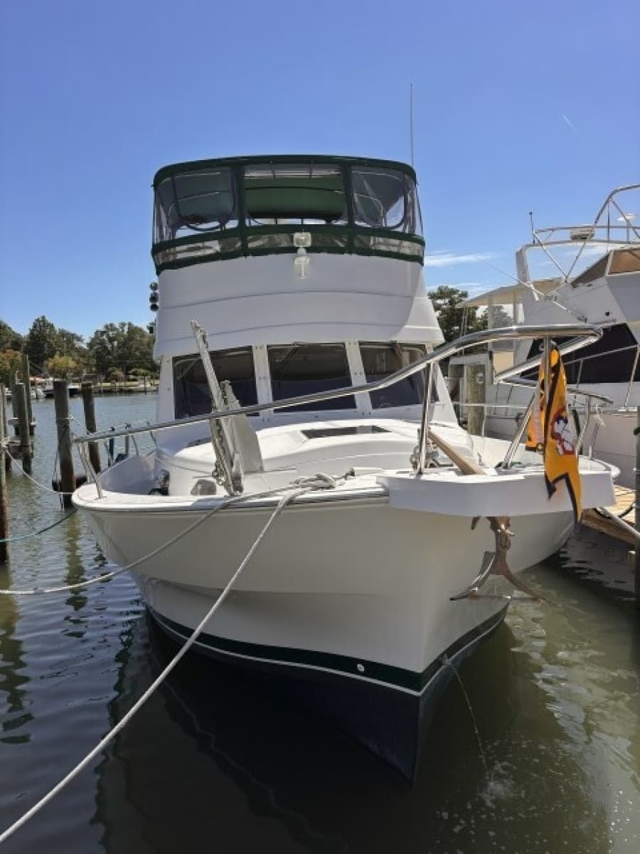 2002 Mainship 390 - Photo 3