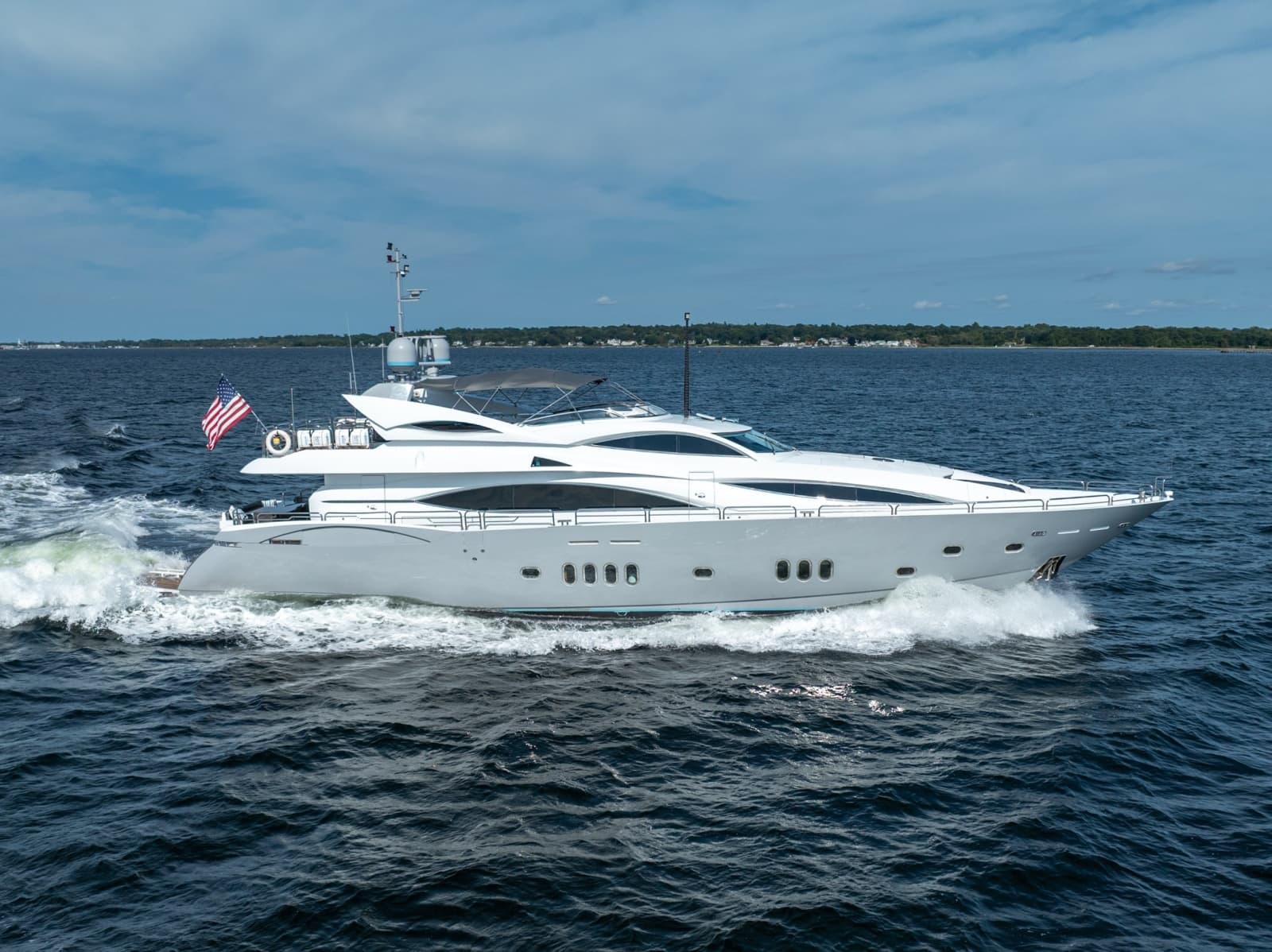 2004 Sunseeker 105 Yacht - Photo 1