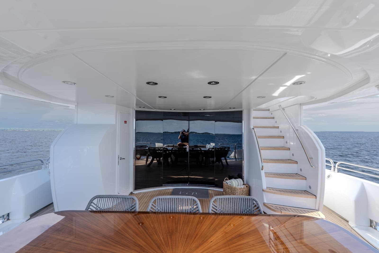 2004 Sunseeker 105 Yacht - Photo 34