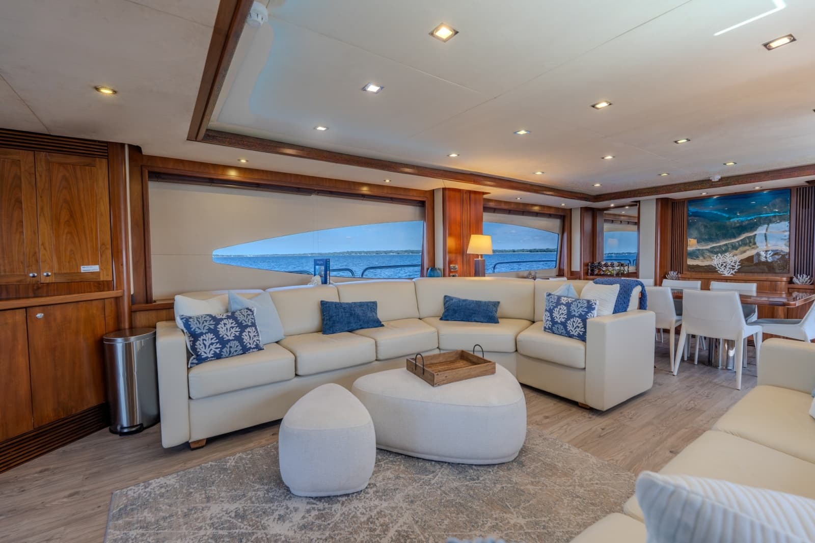 2004 Sunseeker 105 Yacht - Photo 42