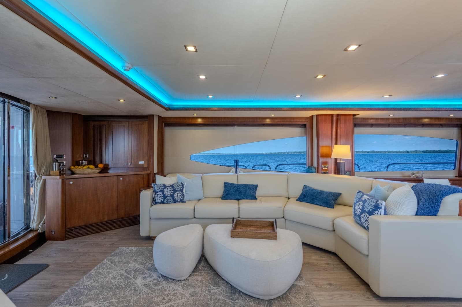 2004 Sunseeker 105 Yacht - Photo 44
