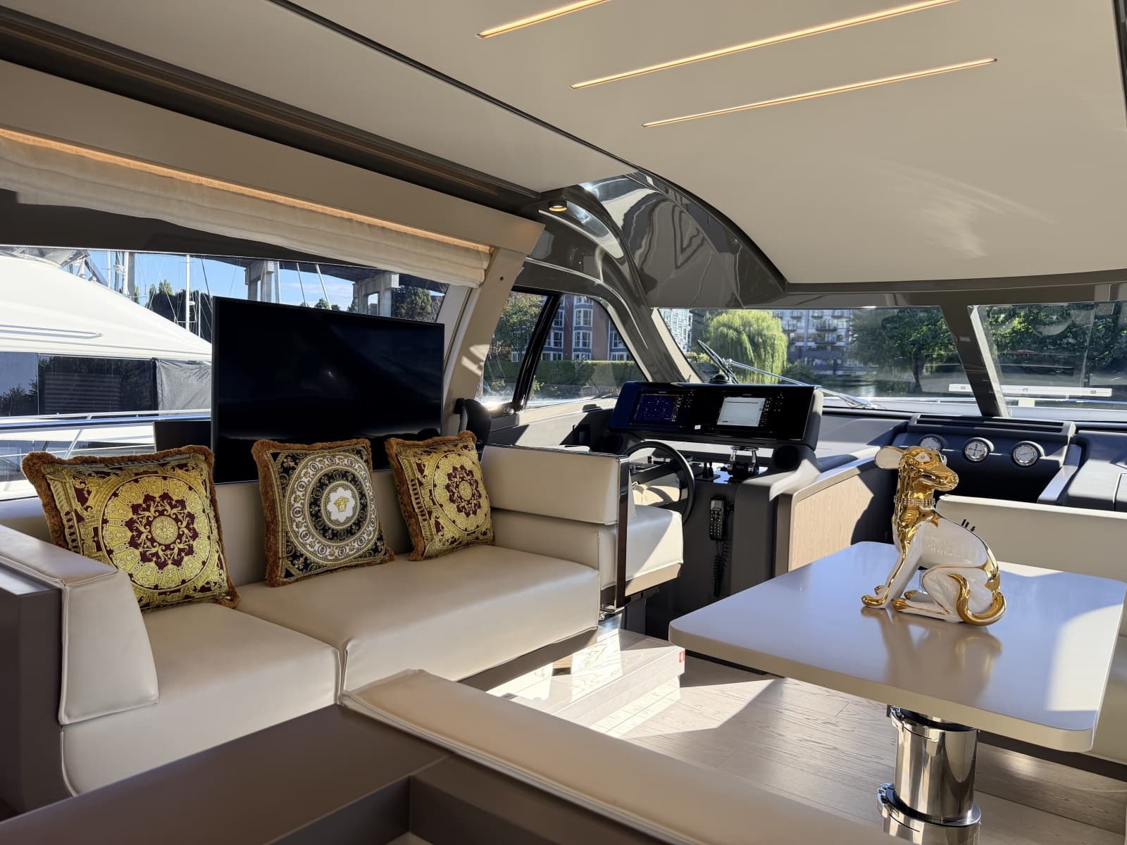 2020 Ferretti Yachts 550 Fly - Photo 14