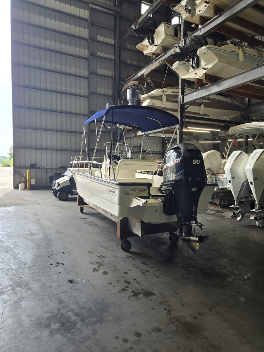 2010 Boston Whaler 170 Montauk - Photo 3