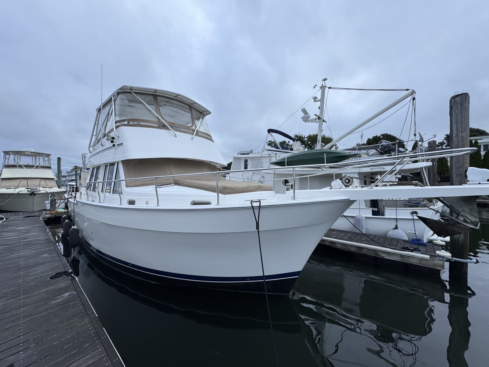 2004 Mainship  - Photo 2