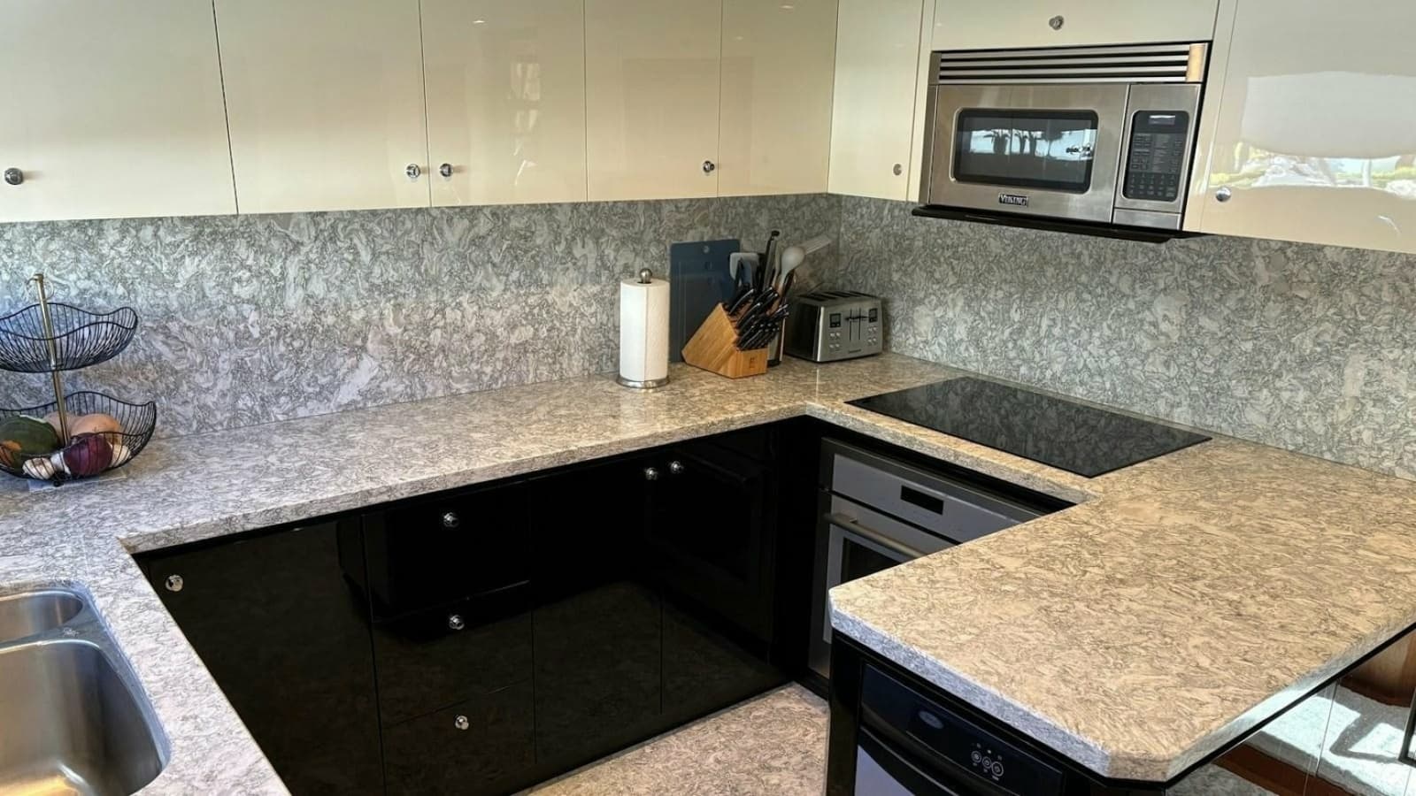 2020 Ocean Alexander Sky Lounge - Photo 5