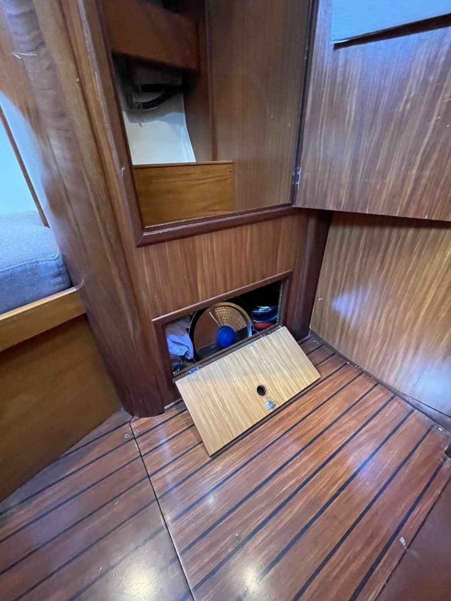 1990 Elan 43 - Photo 56