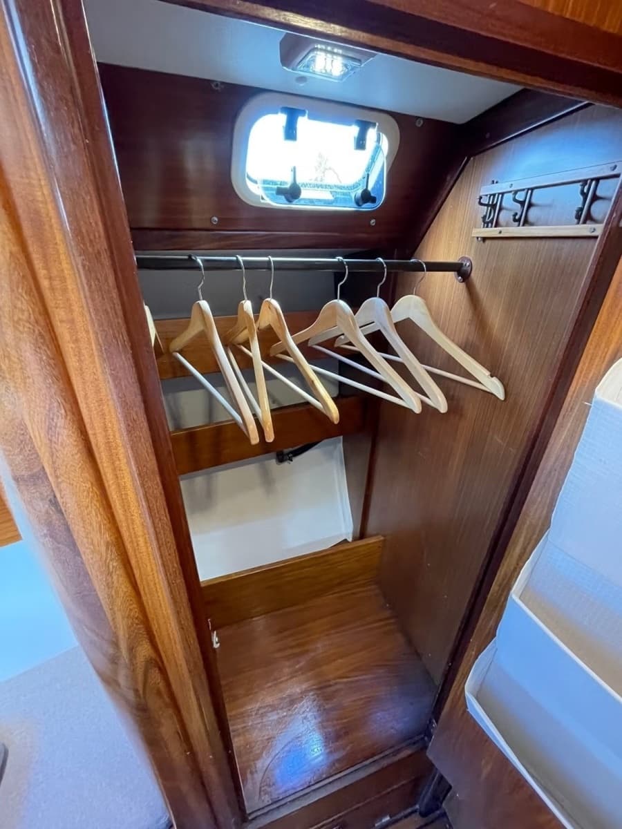 1990 Elan 43 - Photo 55