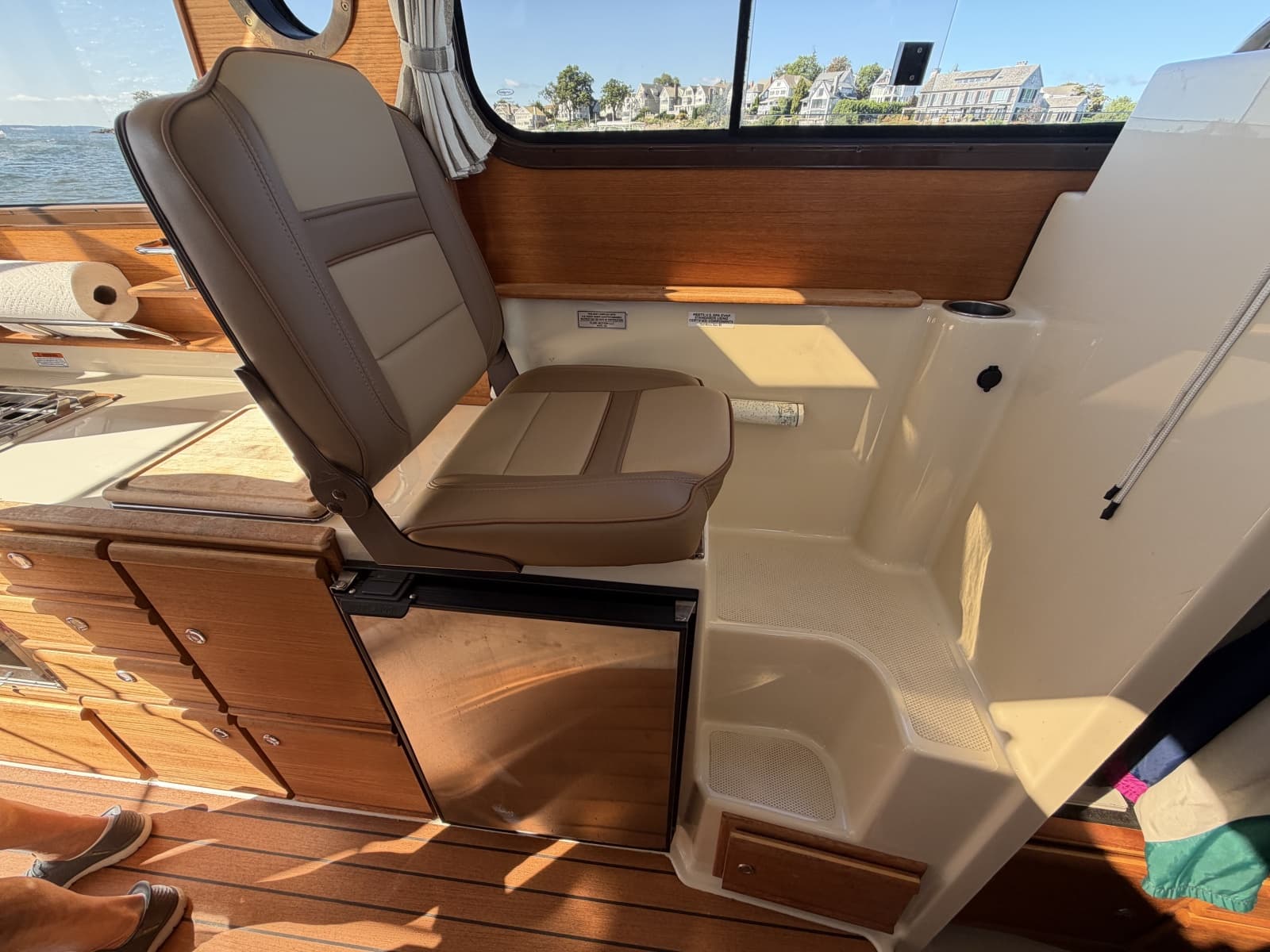 2023 Ranger Tugs  - Photo 8