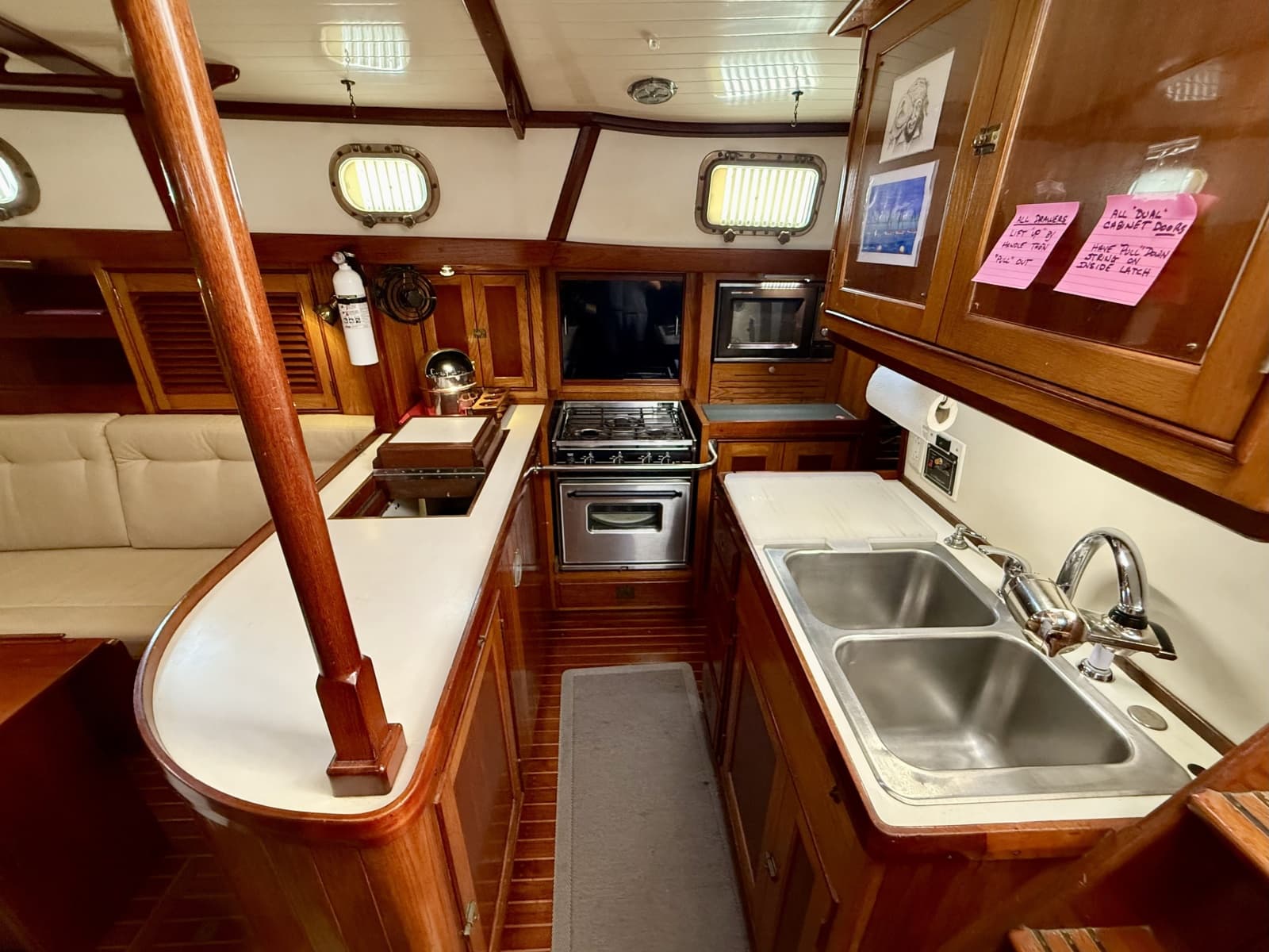 1984 Shannon Aegean 51 - Photo 15