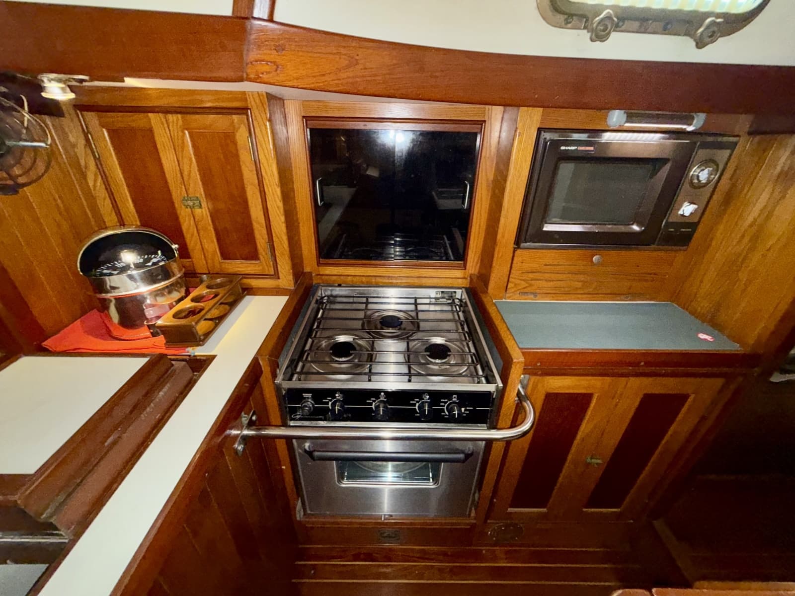 1984 Shannon Aegean 51 - Photo 19