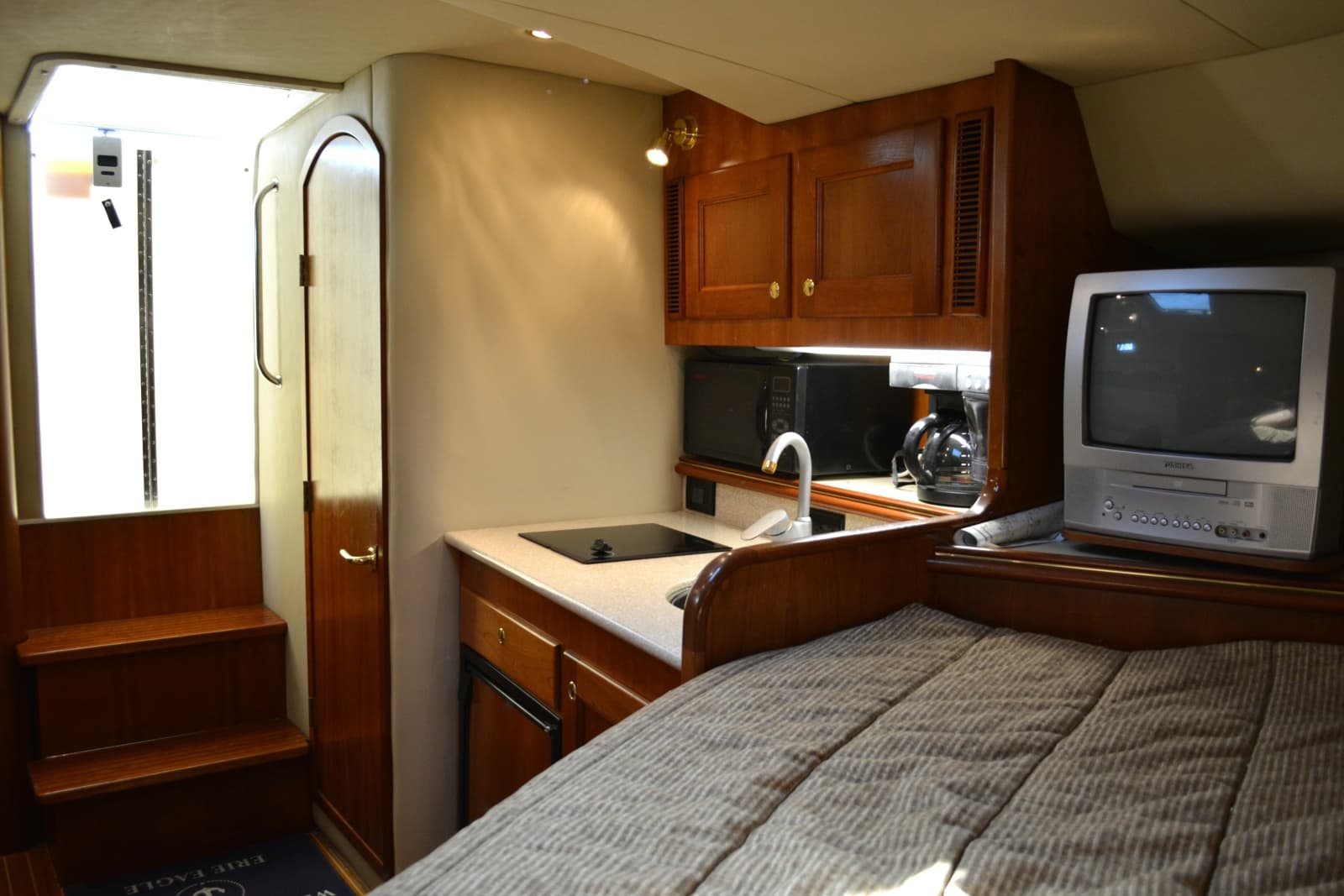 2006 Rampage 30 Express - Photo 18