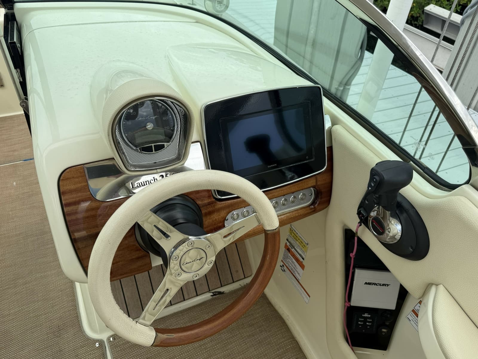 2022 Chris-Craft Launch 25 GT - Photo 12