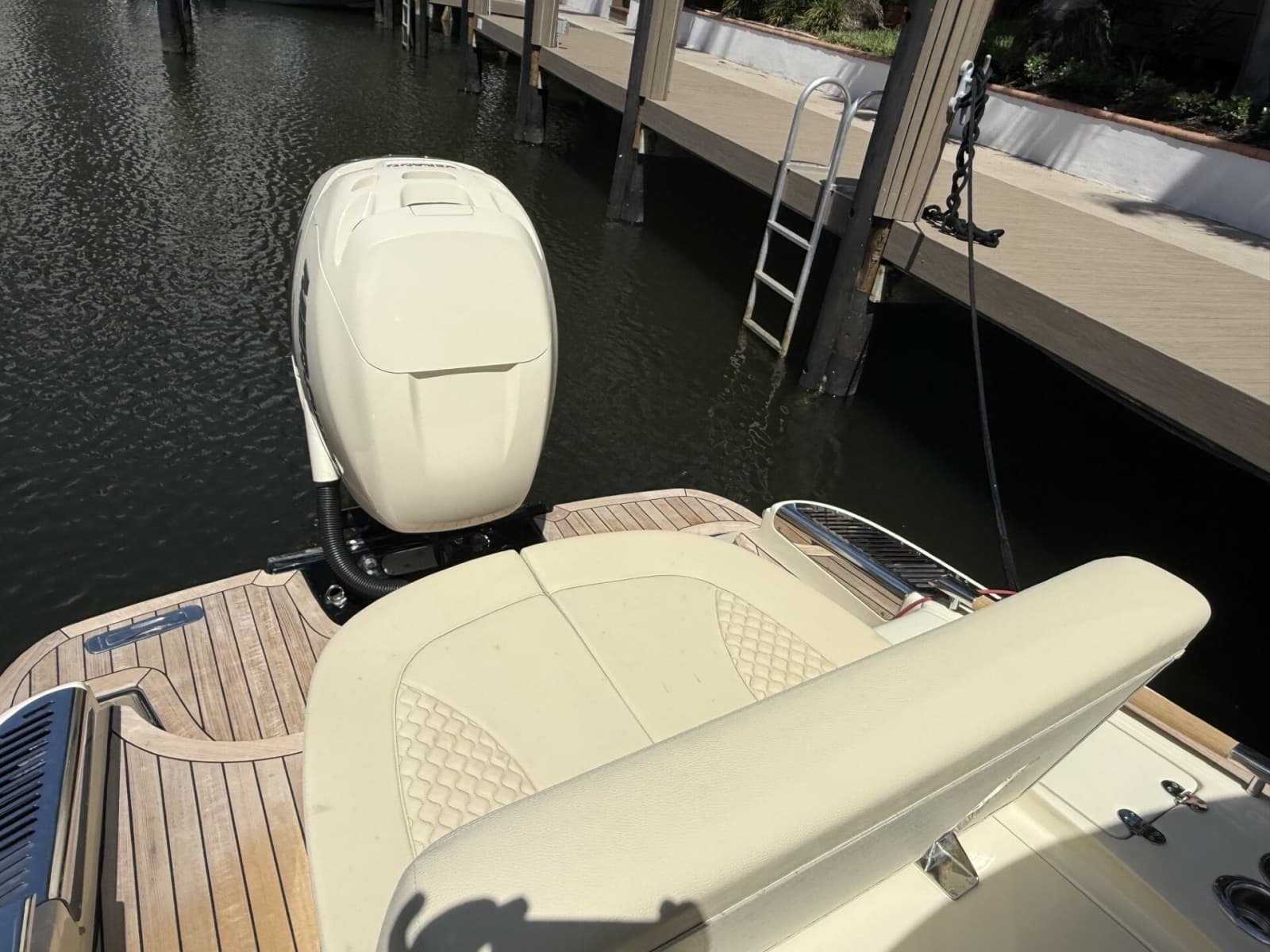 2022 Chris-Craft  - Photo 4