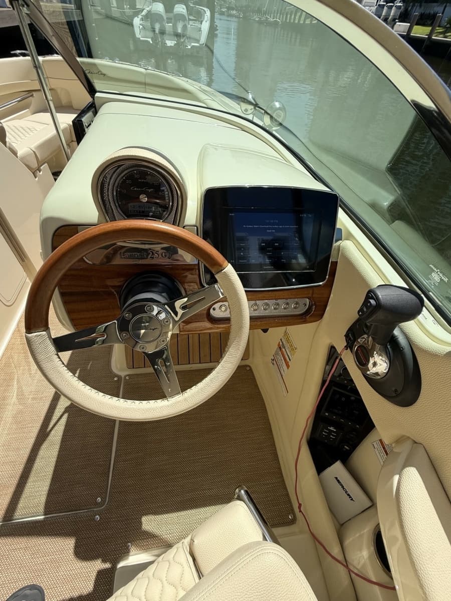 2022 Chris-Craft  - Photo 5