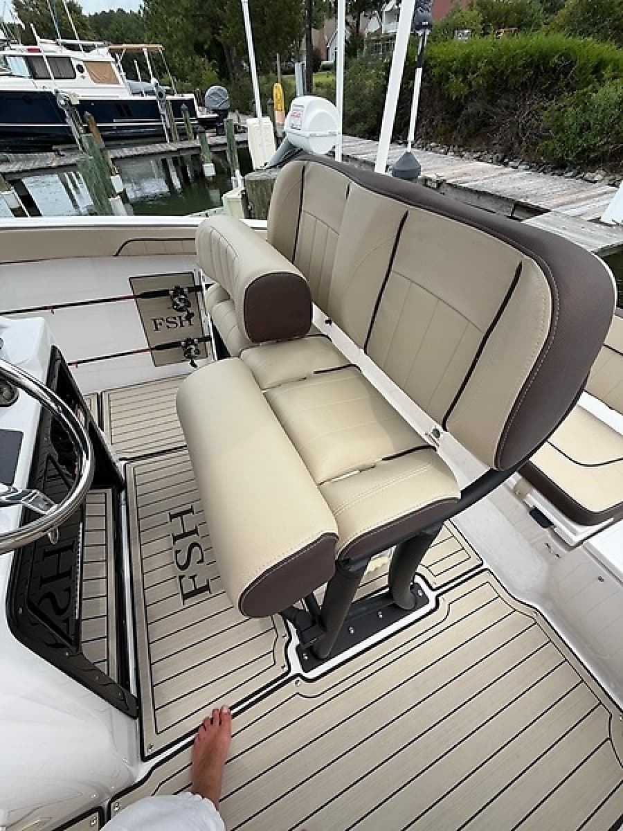 2024 Yamaha Boats 255 FSH Sport H - Photo 17