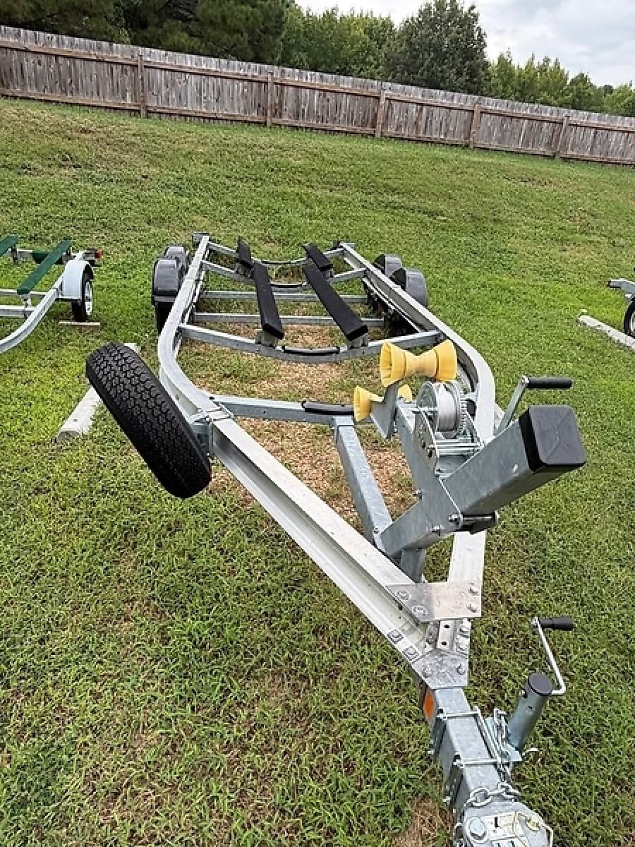 2024 Yamaha Boats 255 FSH Sport H - Photo 27
