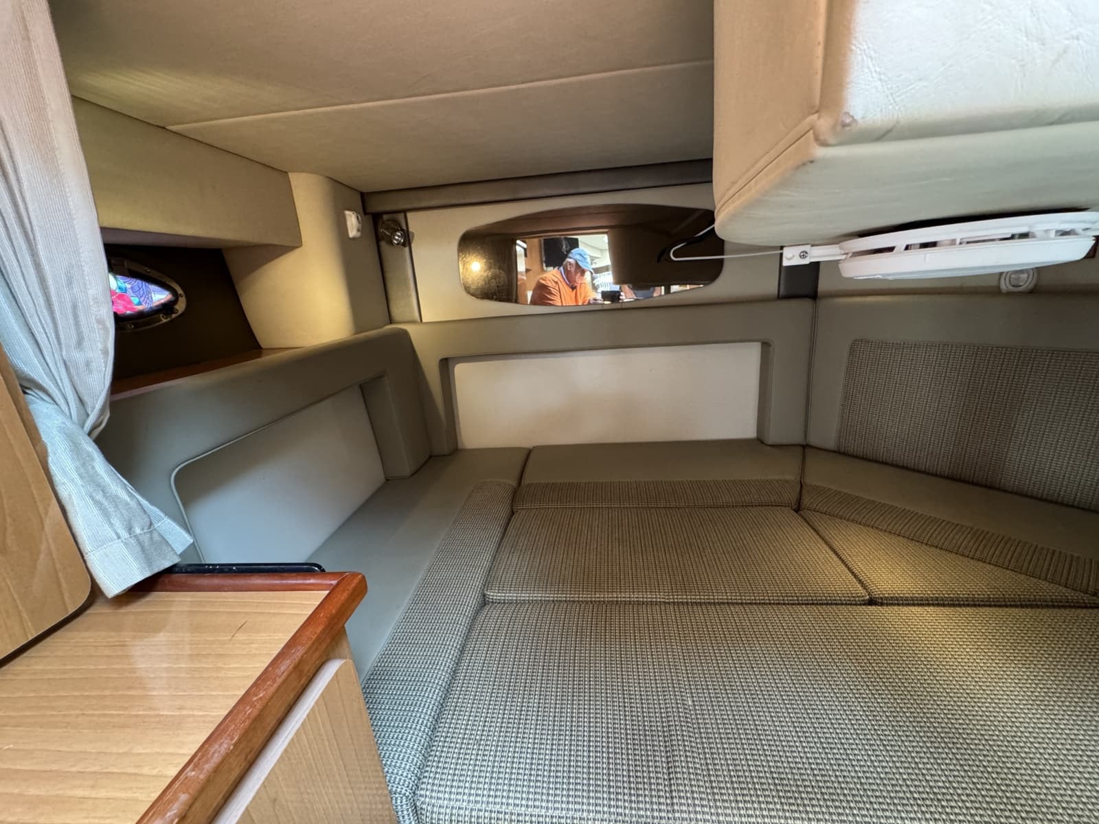 2007 Cruisers Yachts  - Photo 22