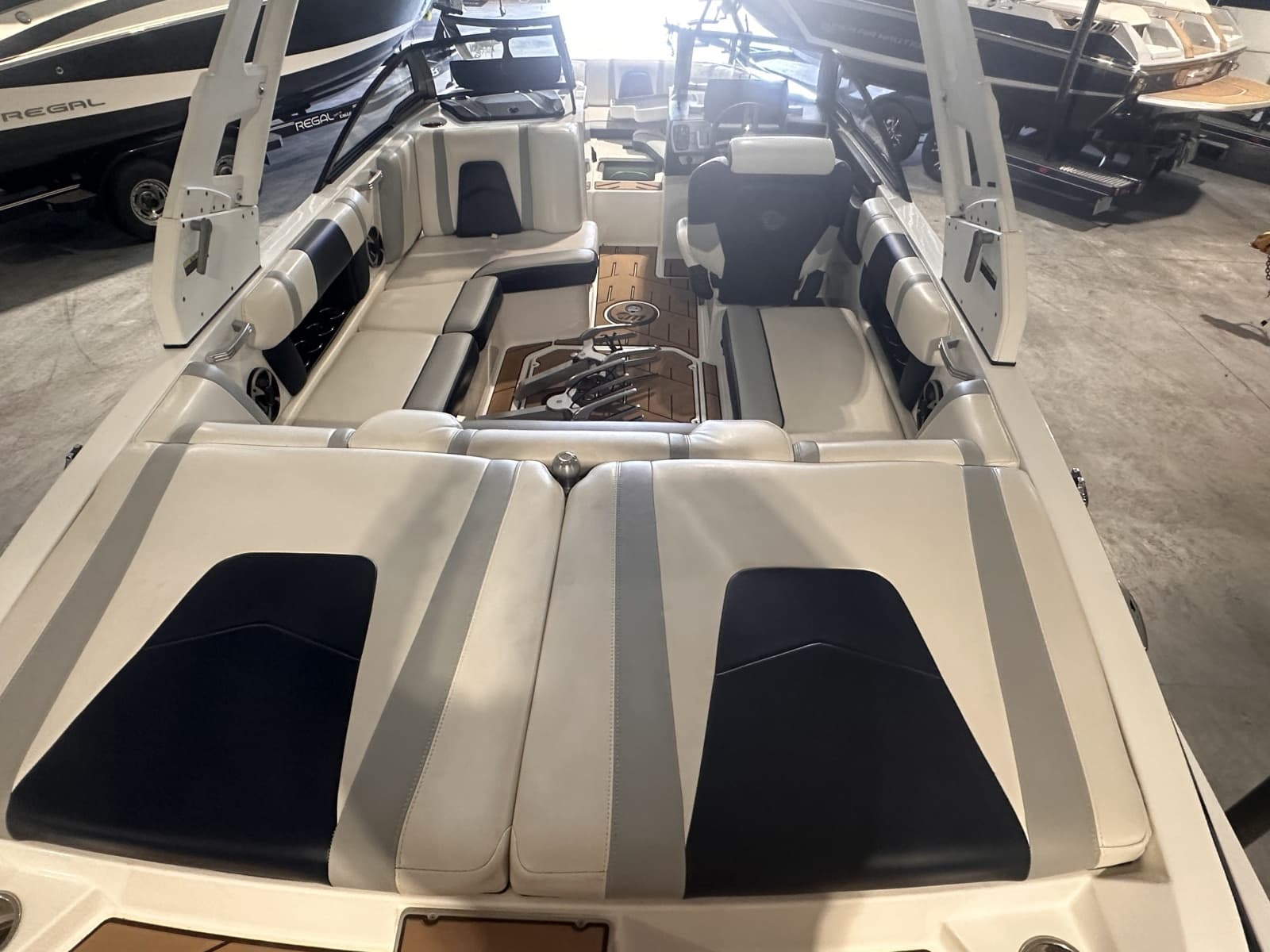 2019 Malibu  - Photo 9