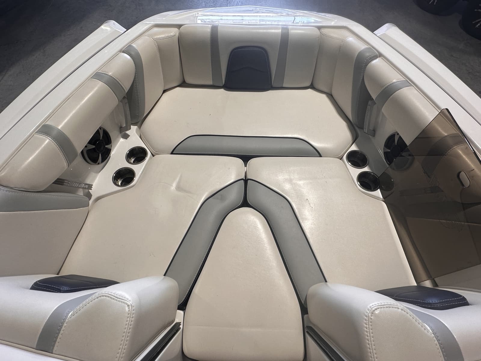 2019 Malibu  - Photo 17
