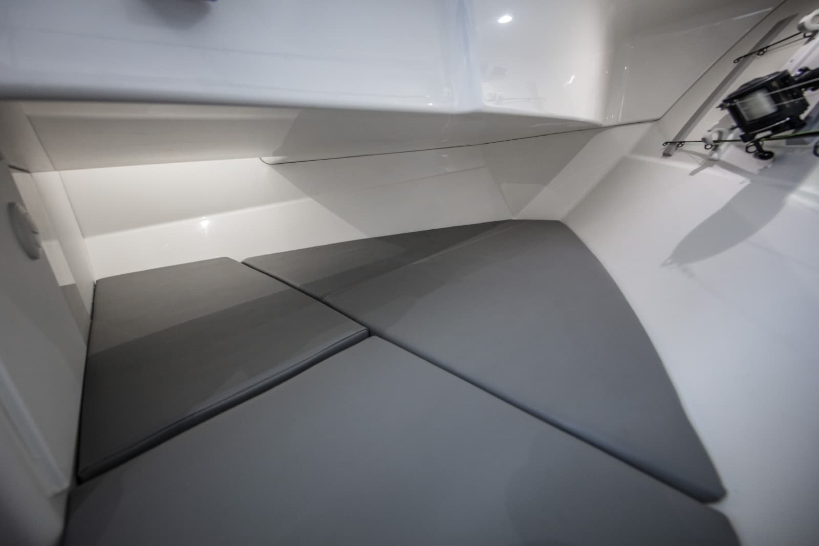 2027 Ablemarle 31 Dual Console - Photo 25