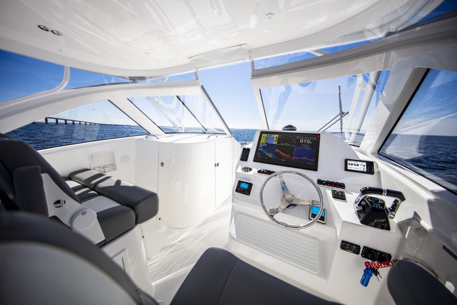 2027 Ablemarle 31 Dual Console - Photo 15
