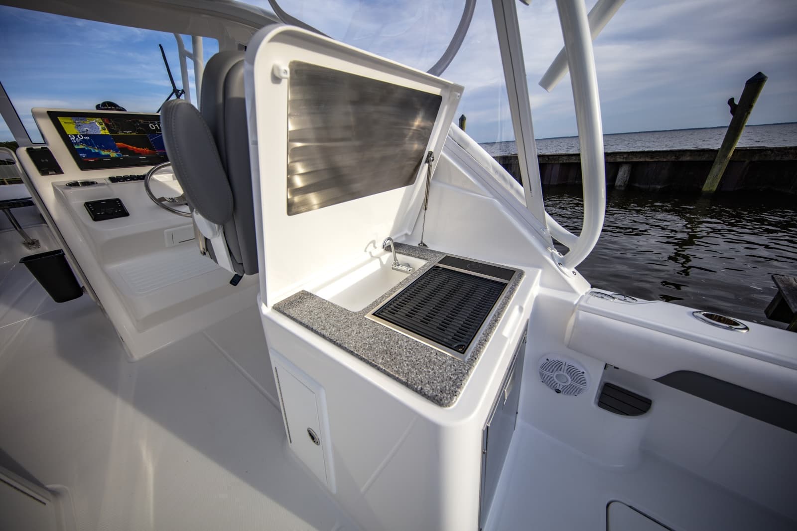 2027 Ablemarle 31 Dual Console - Photo 21