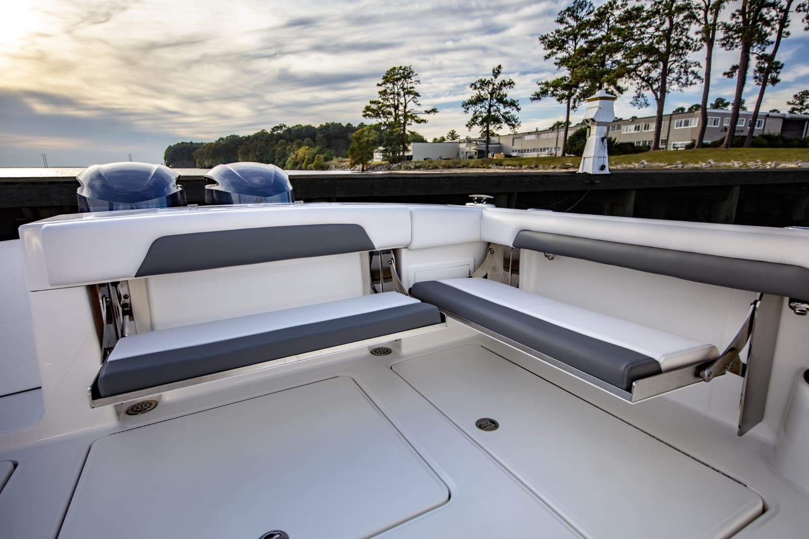 2027 Ablemarle 31 Dual Console - Photo 22