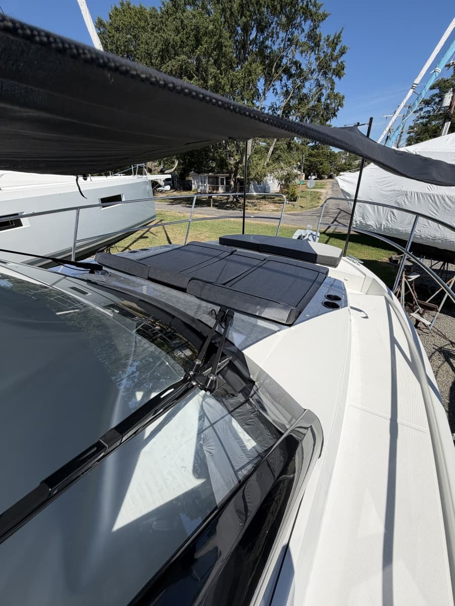 2026 Jeanneau NC 895 Series 2 - Photo 8