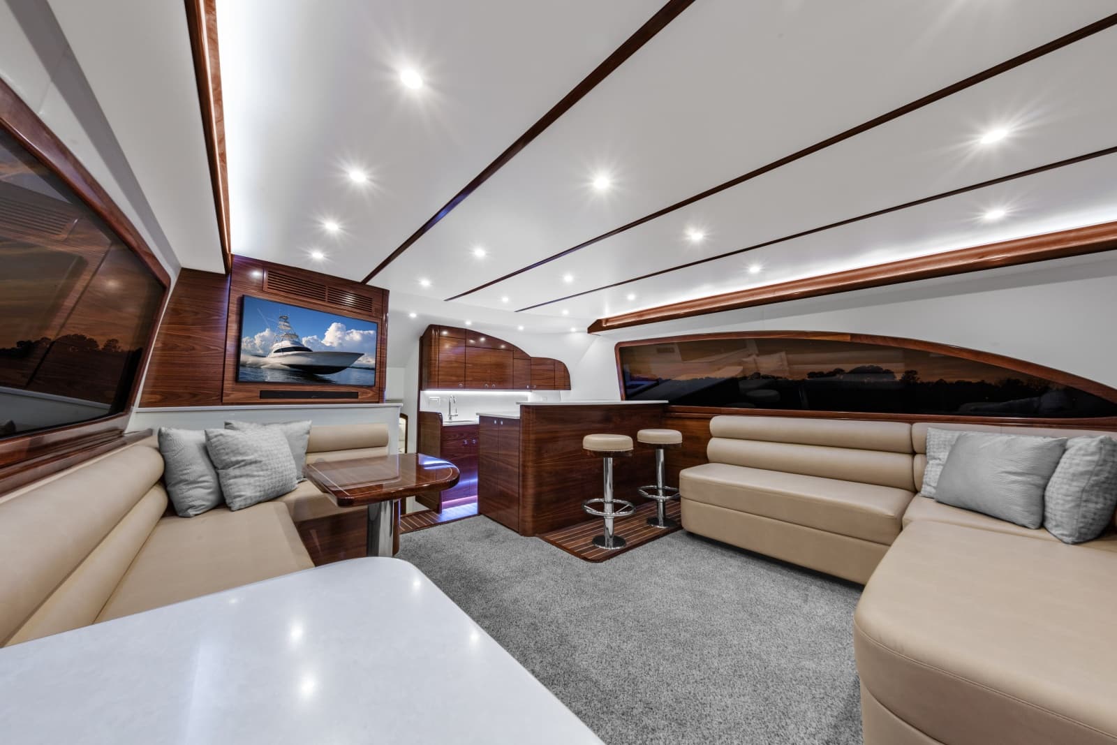 2027 Albemarle 53 Spencer Edition - Photo 18