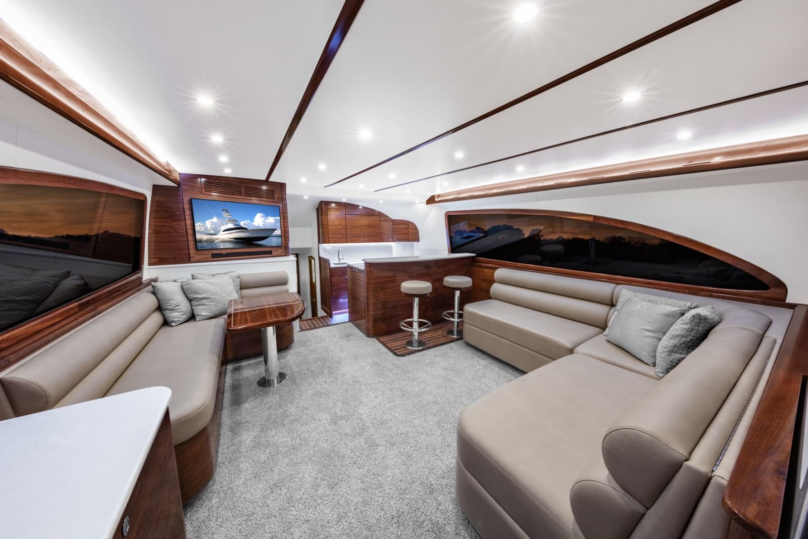 2027 Albemarle 53 Spencer Edition - Photo 10