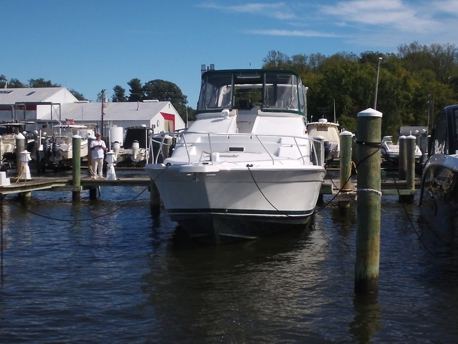 1999 Mainship 40 Sedan Bridge - Photo 11