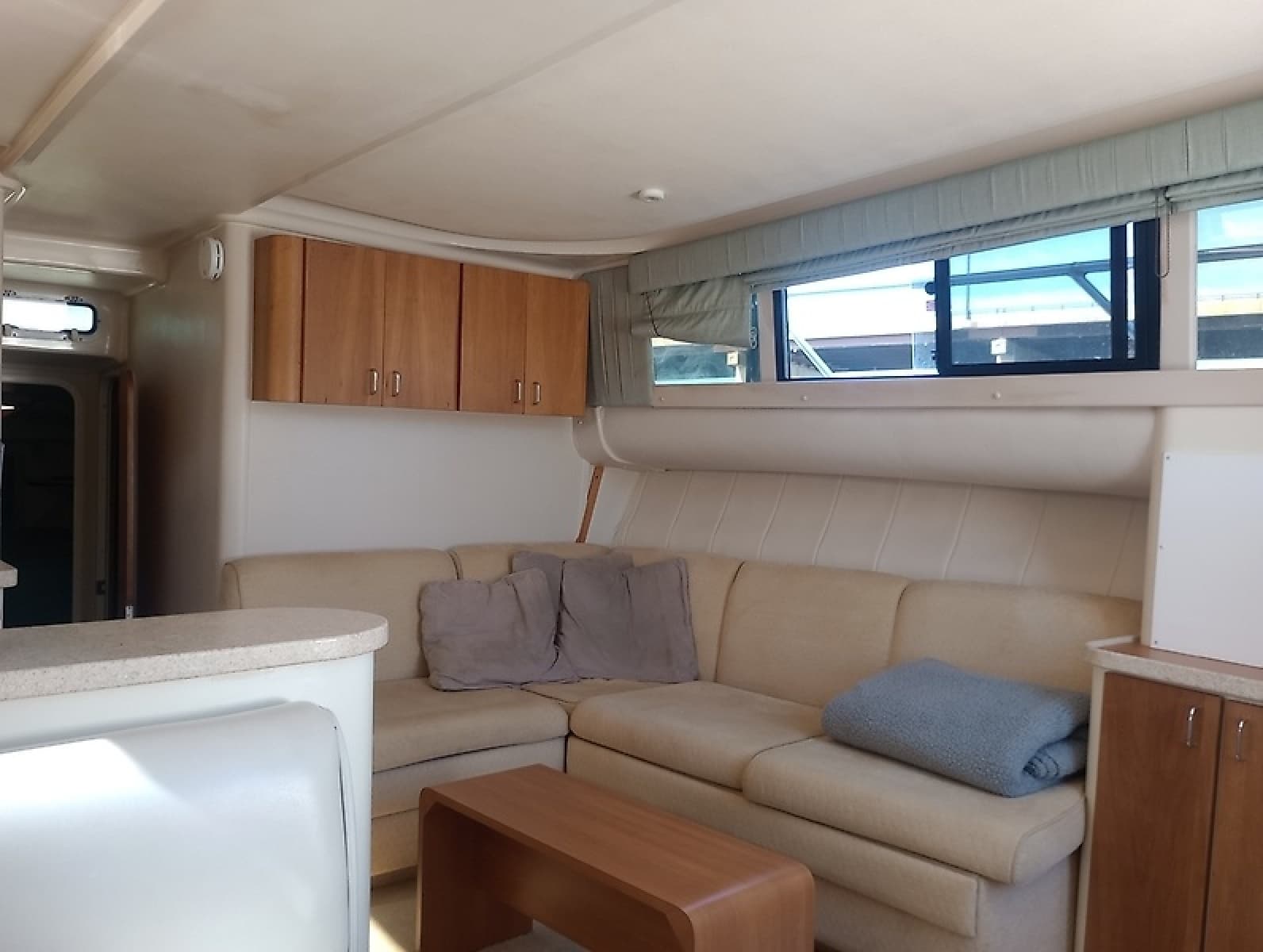 1999 Mainship 40 Sedan Bridge - Photo 40