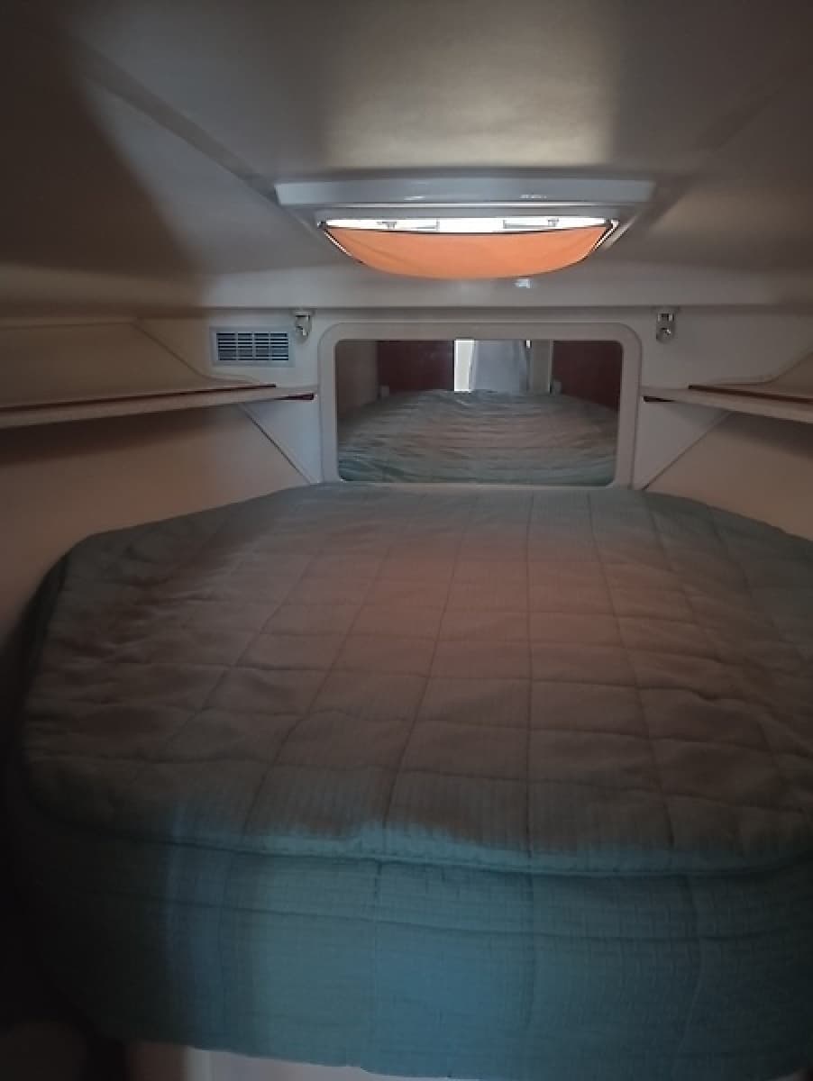 1999 Mainship 40 Sedan Bridge - Photo 43