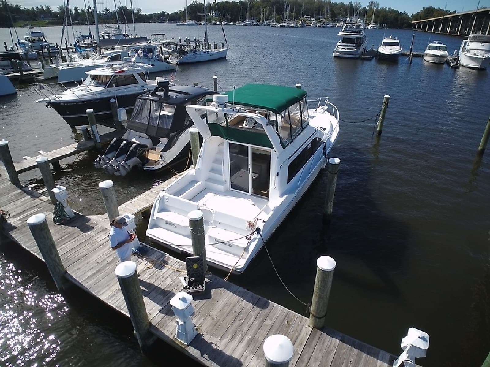 1999 Mainship 40 Sedan Bridge - Photo 3
