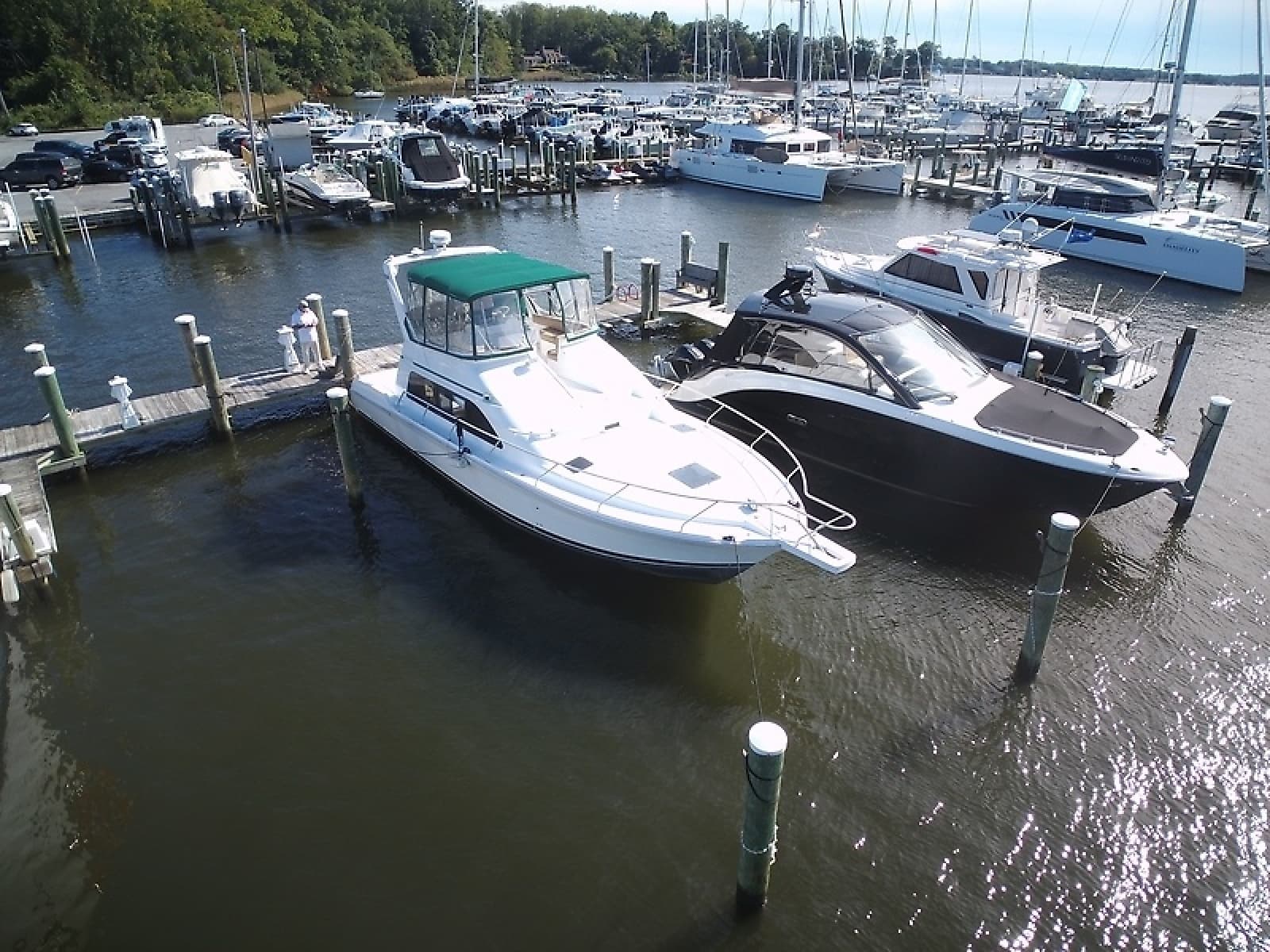 1999 Mainship 40 Sedan Bridge - Photo 4