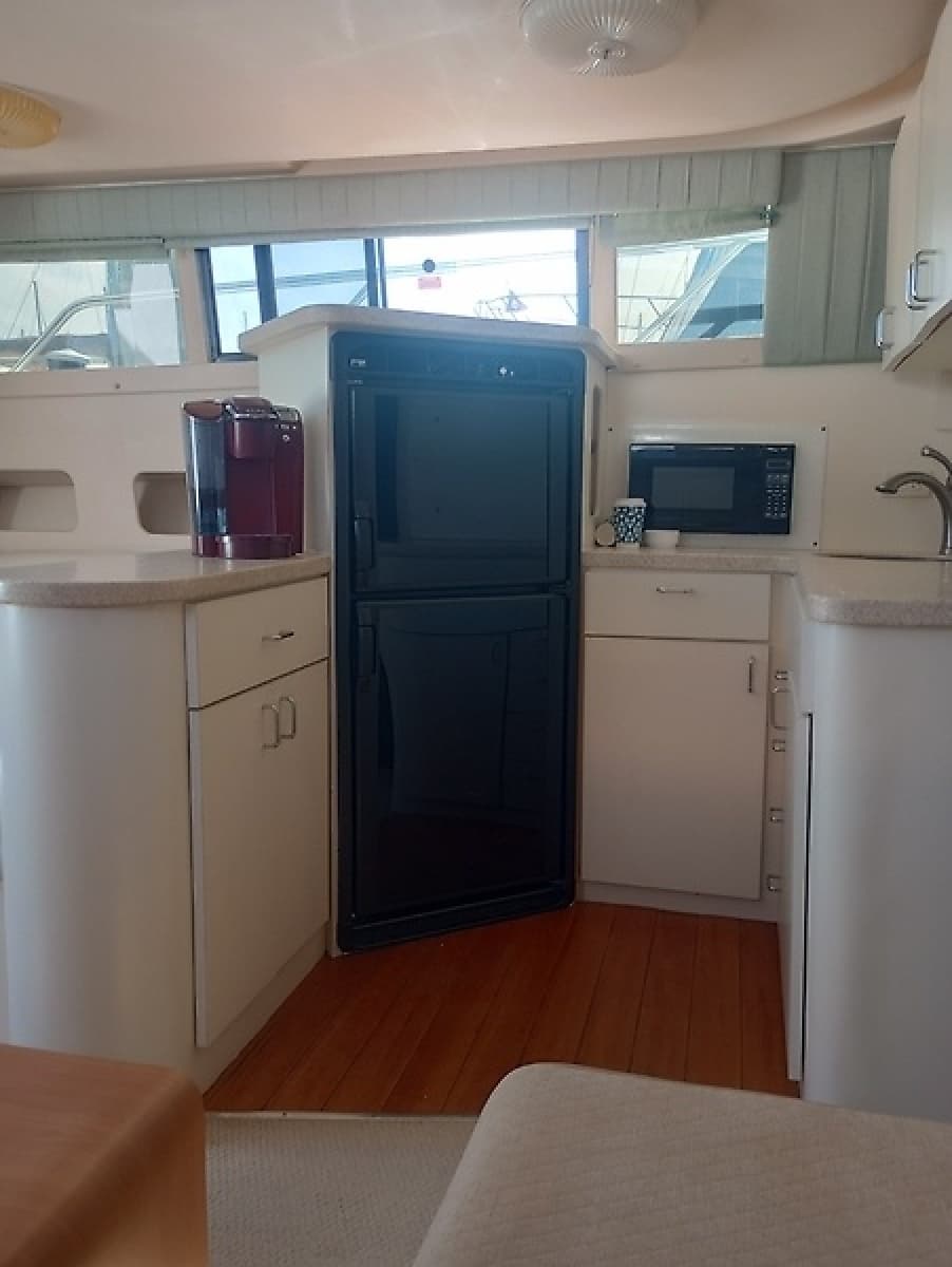 1999 Mainship 40 Sedan Bridge - Photo 37