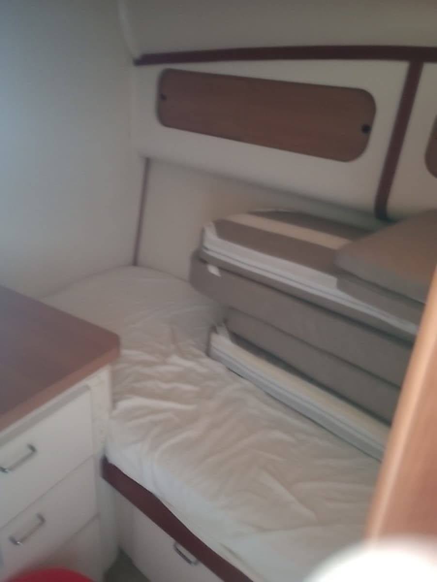 1999 Mainship 40 Sedan Bridge - Photo 41