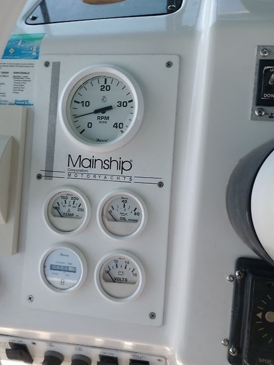 1999 Mainship 40 Sedan Bridge - Photo 20