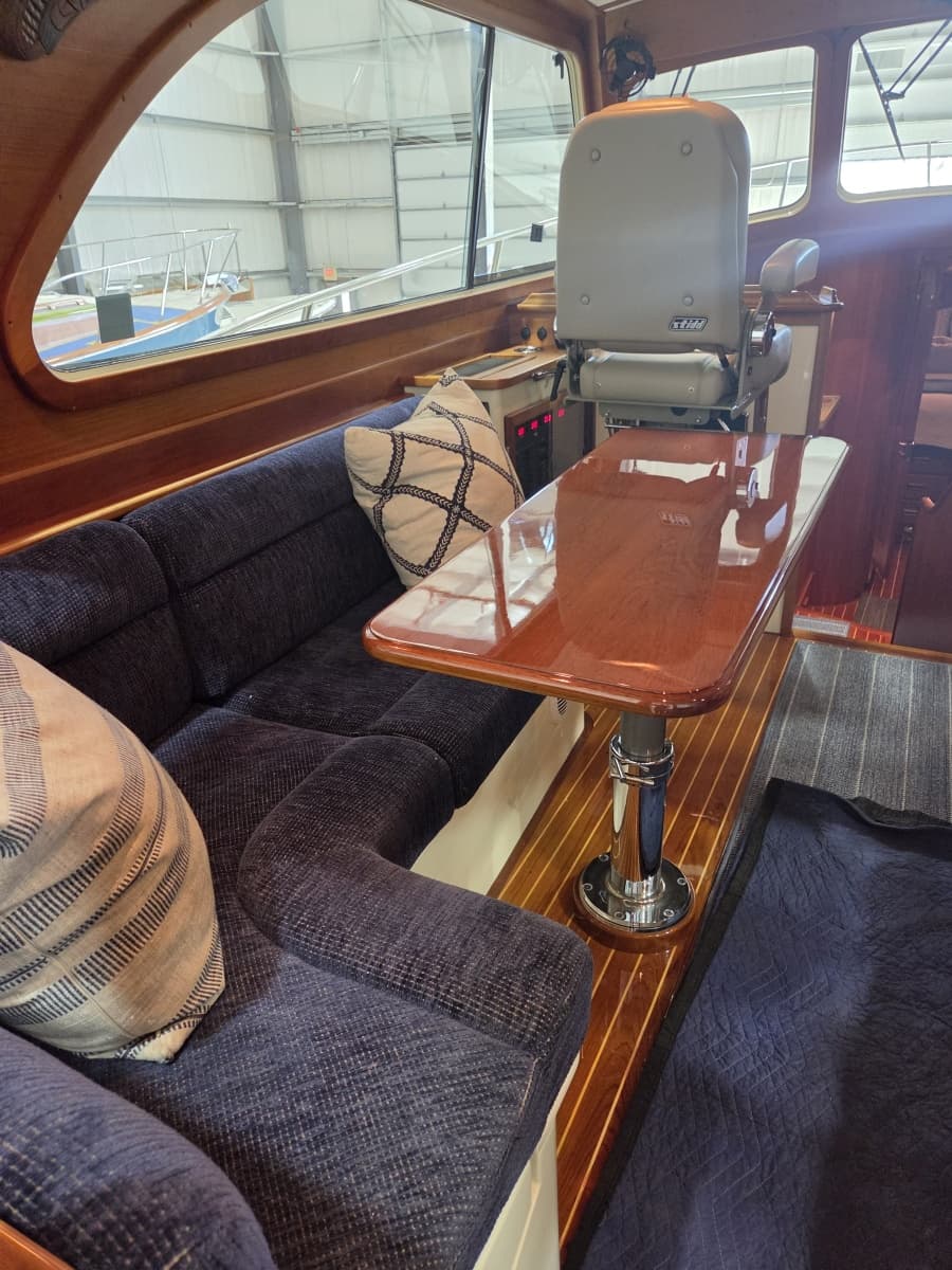 2009 Hinckley Talaria 44 - Photo 10